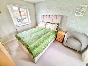 St. Kilda Close Stanney Oaks